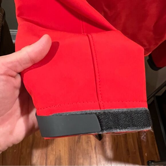 The North Face men’s red zip up jacket - Picture 4 of 9